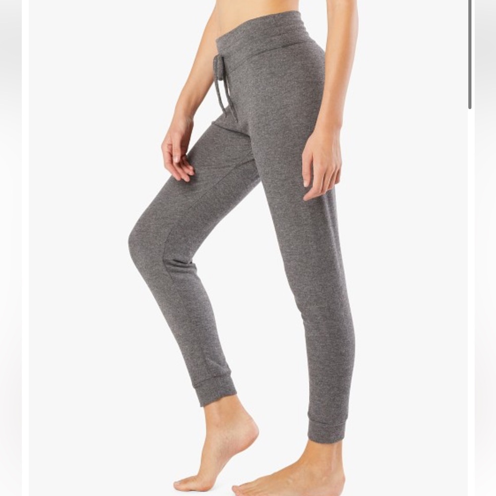 Beyond Yoga Cozy Fleece Lounge Around Midi Jogger - Picture 2 of 4